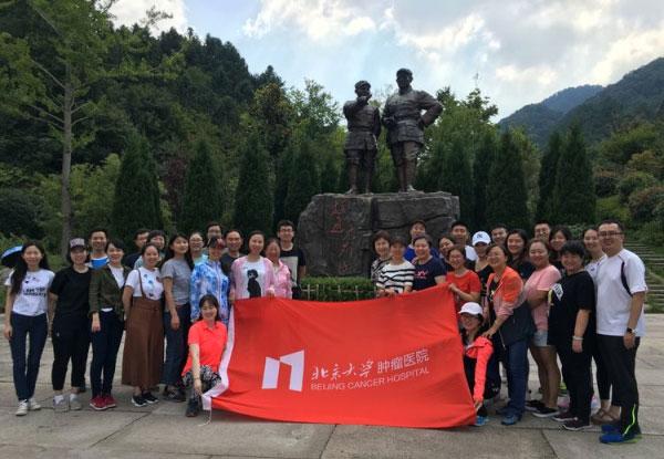饥饿的松鼠救援