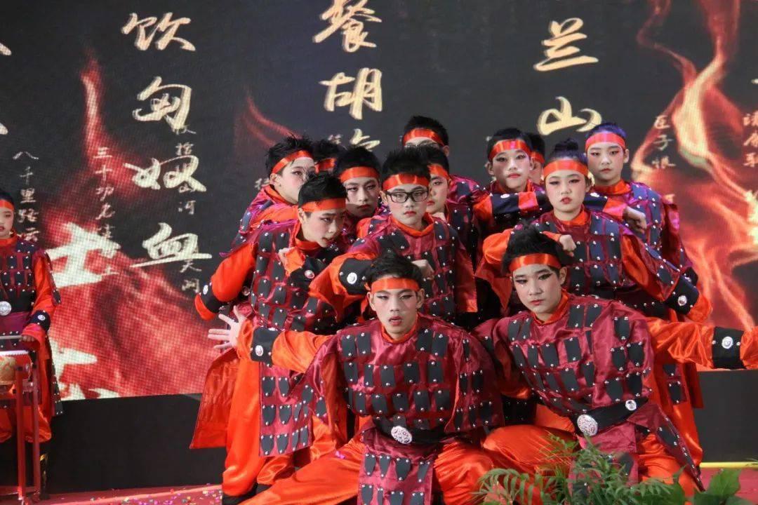 逃离遗弃的建筑5