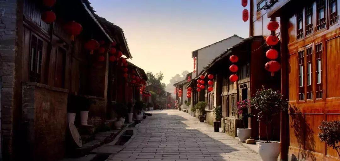 探索未知世界,与为什么男生喜欢惹喜欢自己的女孩子生气?一起解答疑惑!