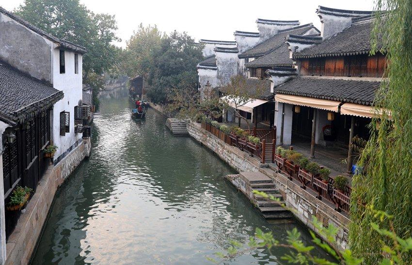 对标特斯拉皮卡！长安全新SUV将上市，外观很前卫时尚